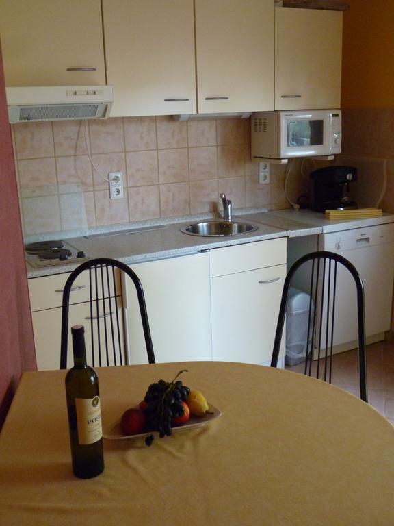 Apartments Helena Orebić Extérieur photo